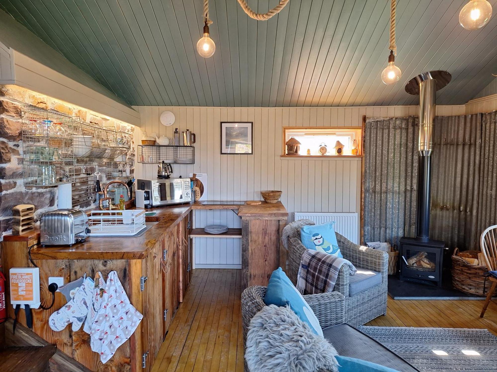 Luxury Self Catering 1 Bed With Log Burner